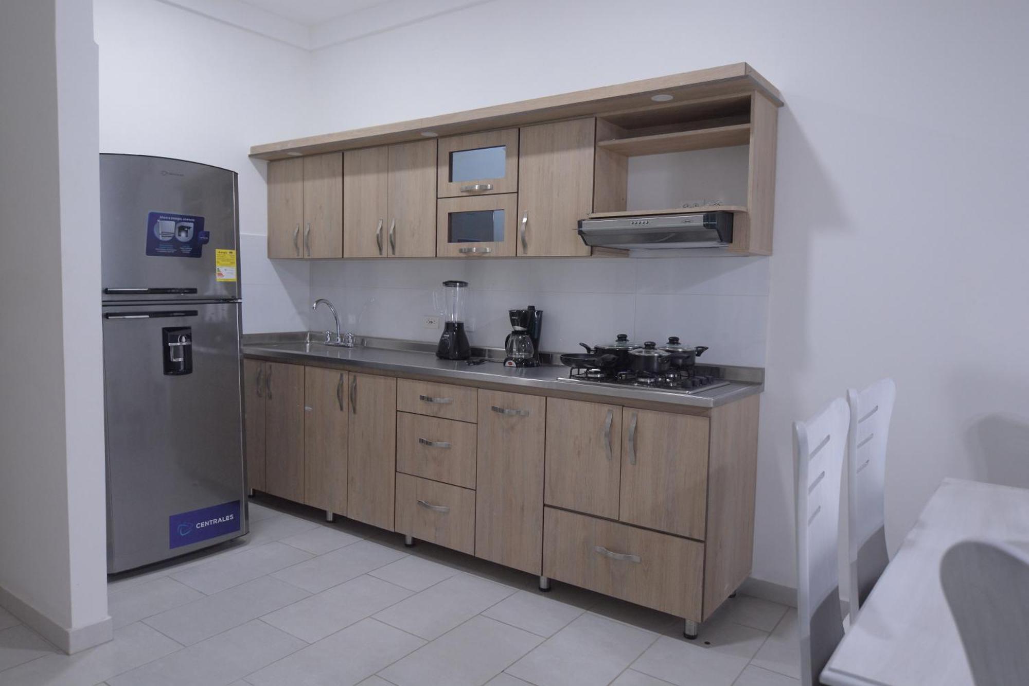 Apartamentos Amoblados Laureles Estadio Medellin Casa Margarita المظهر الخارجي الصورة